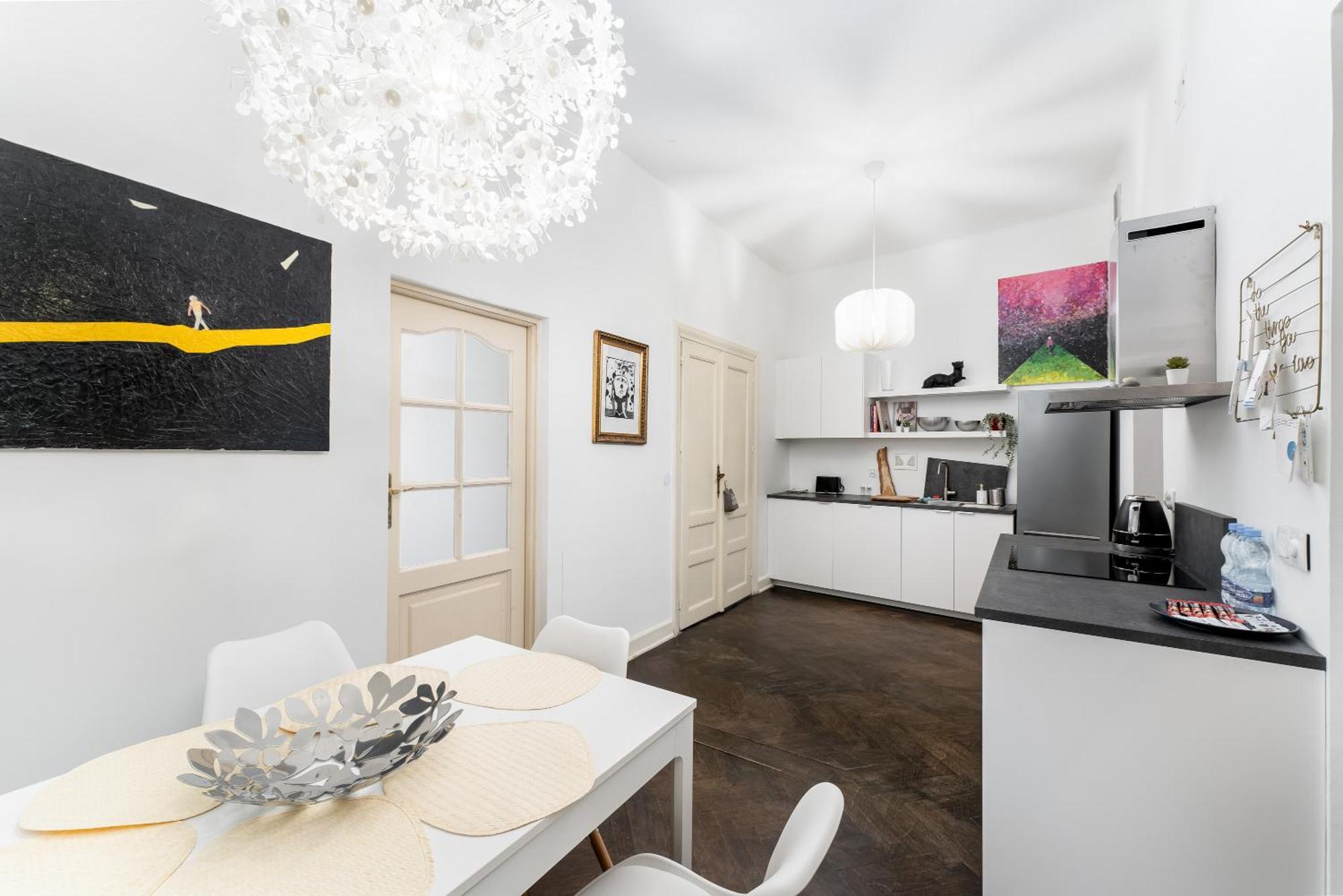 Old Town Spacious Apartment Krakau